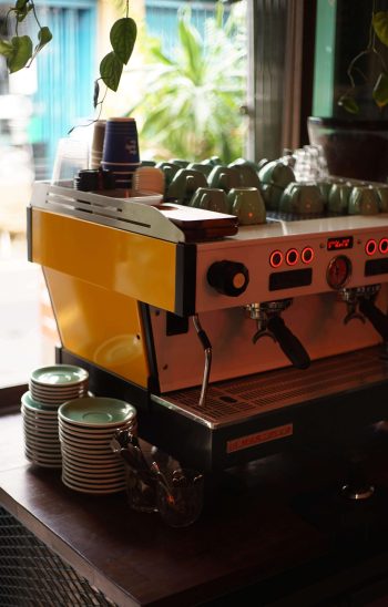 la-marzocco-espresso-machine La Marzocco Espresso Machine